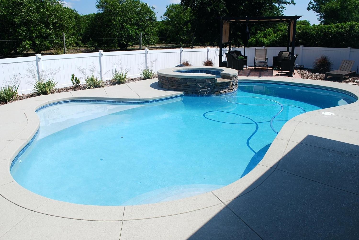 Concrete Pools 